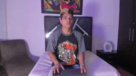 wyatt online show from October 9, 11:30 am