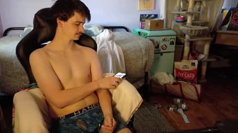 Snapshot of wyattfans_ chatting on November 4, 7:13 pm Wyatt online show from November 4, 7:13 pm