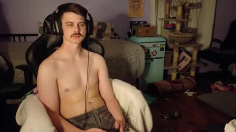 Snapshot of wyattfans_ chatting on November 29, 7:44 am Wyatt online show from November 29, 7:44 am