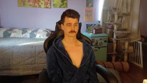 Snapshot of wyattfans_ chatting on December 15, 5:06 pm Wyatt online show from December 15, 5:06 pm