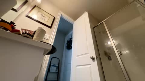 Snapshot of wynterheat chatting on October 28, 10:12 pm Wynter Heat online show from October 28, 10:12 pm