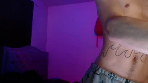 Snapshot of xalejo_max chatting on October 8, 5:05 am xalejo_max online show from October 8, 5:05 am