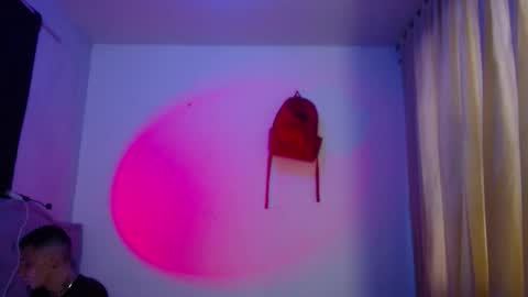 Snapshot of xalejo_max chatting on October 10, 9:03 pm xalejo_max online show from October 10, 9:03 pm