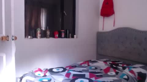 Snapshot of xalejo_max chatting on October 15, 2:50 pm xalejo_max online show from October 15, 2:50 pm