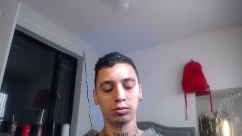 Snapshot of xalejo_max chatting on October 23, 1:21 pm xalejo_max online show from October 23, 1:21 pm