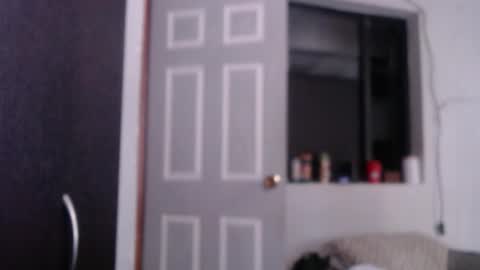 Snapshot of xalejo_max chatting on November 16, 5:40 pm xalejo_max online show from November 16, 5:40 pm