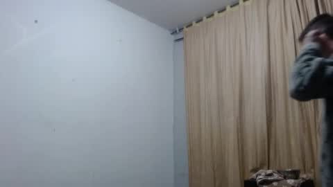 Snapshot of xalejo_max chatting on November 26, 10:49 am xalejo_max online show from November 26, 10:49 am