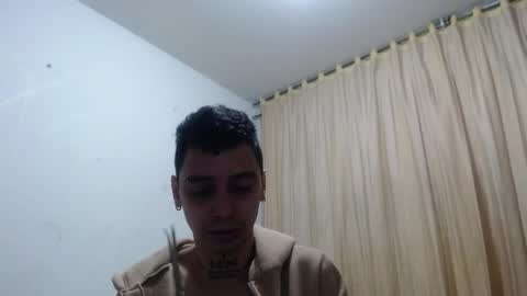 Snapshot of xalejo_max chatting on November 27, 11:34 am xalejo_max online show from November 27, 11:34 am