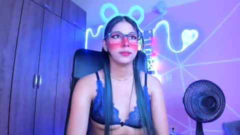 XALLYSONX online show from February 13, 11:28 am