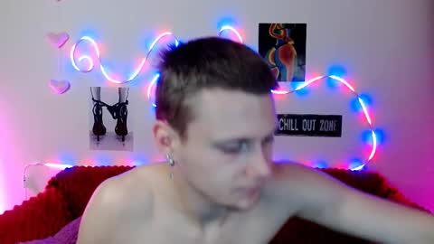 xavier_night81 online show from November 6, 9:21 am