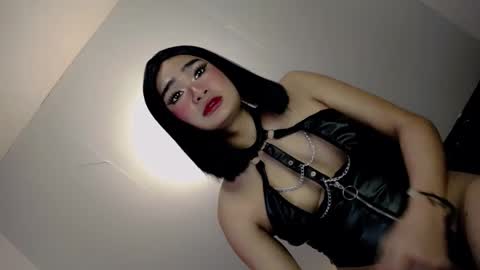 Snapshot of xchinita_kyanggx chatting on January 9, 7:10 am kianna online show from January 9, 7:10 am