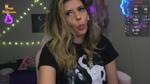 spoil me here  online show from October 17, 7:44 am