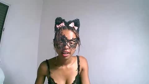 Snapshot of xenhuu chatting on December 17, 4:46 pm xenhuu online show from December 17, 4:46 pm