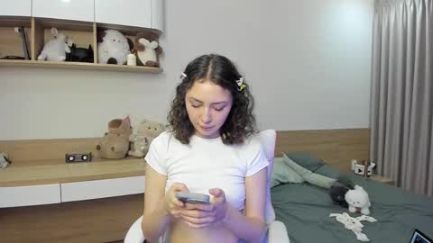 Xiao online show from November 16, 1:28 pm