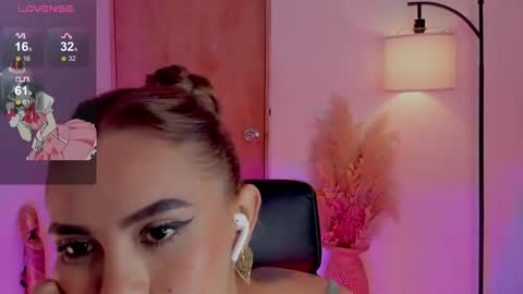 camila online show from December 22, 2:17 am