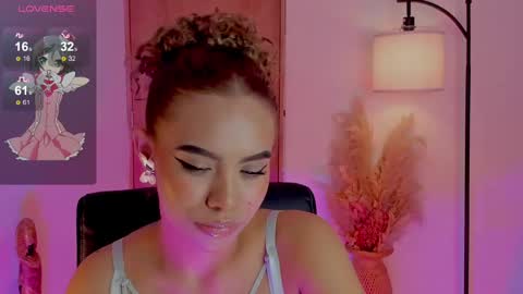 camila online show from December 27, 3:53 am