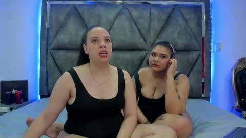 Snapshot of ximenarusso chatting on February 12, 8:59 am online show from February 12, 8:59 am