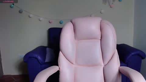 lunna online show from January 26, 11:29 pm