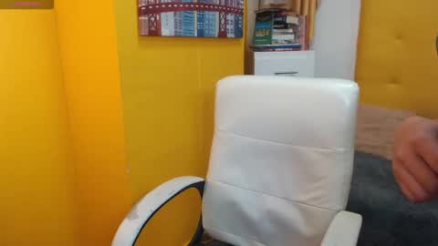 lunna online show from November 14, 7:45 pm