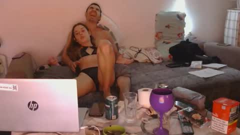 Snapshot of xmartitaxx chatting on October 18, 4:37 am xmartitaxx online show from October 18, 4:37 am