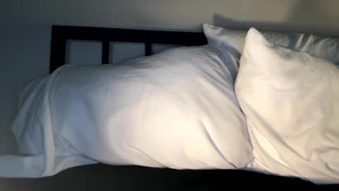 xmomentumx online show from January 11, 9:04 am