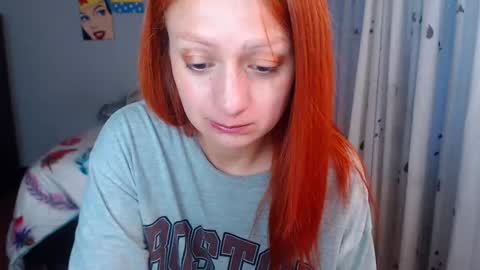 Snapshot of xnathashax1 chatting on October 11, 12:47 pm luciana online show from October 11, 12:47 pm