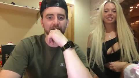 xoprincesspeachxo online show from September 30, 12:04 am