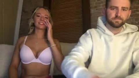 xoprincesspeachxo online show from October 20, 11:38 pm