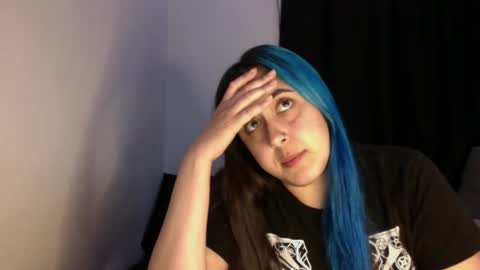 Miss K online show from March 5, 6:44 am