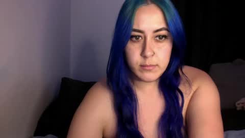 Miss K online show from November 11, 8:36 am