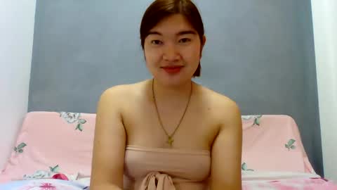 HI IM PAULINE online show from November 16, 12:16 am