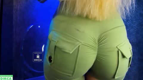 xteona online show from October 9, 10:57 am