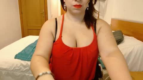 thiagoeva online show from February 19, 8:33 am