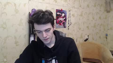 traqqq online show from February 20, 8:25 pm