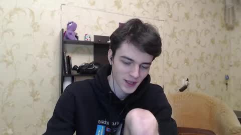 traqqq online show from February 20, 11:32 pm