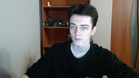 traqqq online show from September 17, 8:21 pm