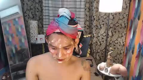 xtspetitehugecock online show from February 26, 8:37 am