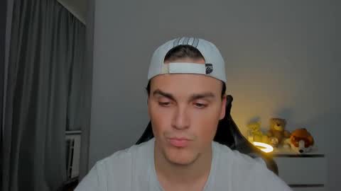 raul online show from September 22, 11:51 pm