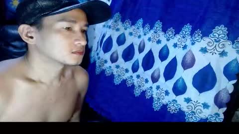 Damon online show from November 18, 6:34 pm