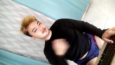 Loyd online show from November 6, 9:59 pm