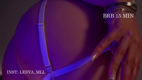 Molly online show from January 2, 5:07 pm