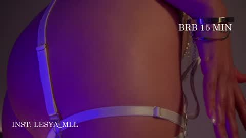 Molly online show from January 5, 6:02 pm