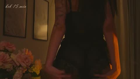 Snapshot of xxx_sunset chatting on October 10, 11:42 am Molly online show from October 10, 11:42 am