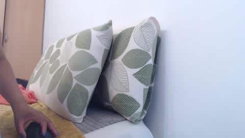 Ayanda online show from February 26, 11:30 am