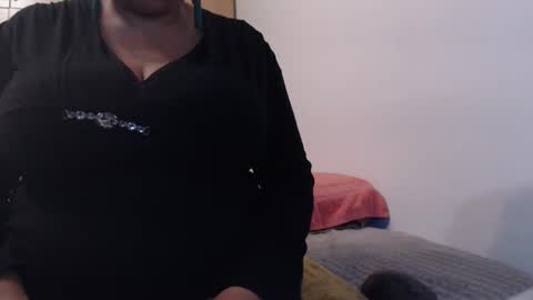 Ayanda online show from February 26, 6:21 pm