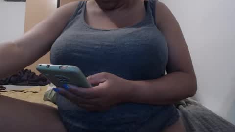 Ayanda online show from March 10, 10:45 pm