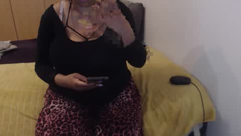 Ayanda online show from September 27, 4:56 pm