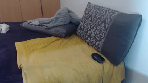 Ayanda online show from October 21, 6:19 pm