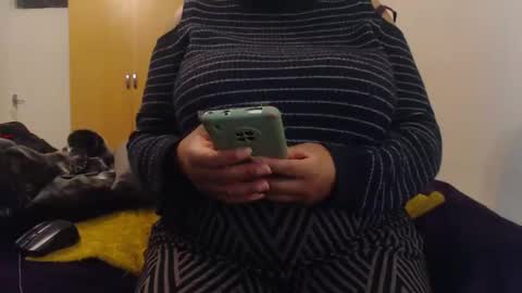 Ayanda online show from November 6, 2:51 pm