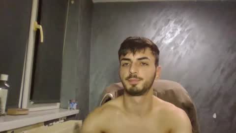 xxxdonpuiuuxxx online show from January 8, 9:34 pm